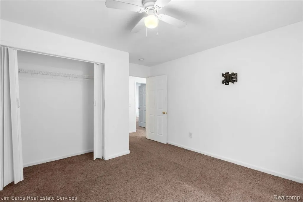 3387 Ewald Circle Detroit City MI 48238
