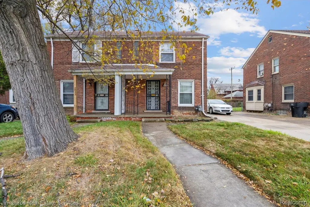 2039 Ewald Circle Detroit City MI 48238