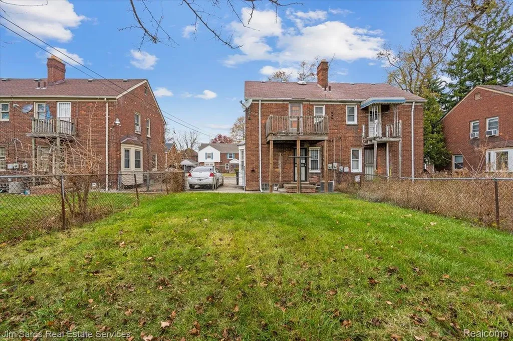 2039 Ewald Circle Detroit City MI 48238