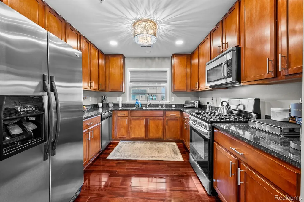 22200 Abbey Lane Dearborn City MI 48124