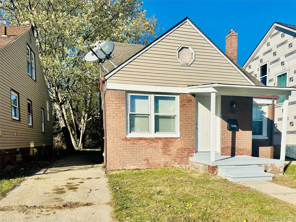 13995 Young Street Detroit City MI 48205