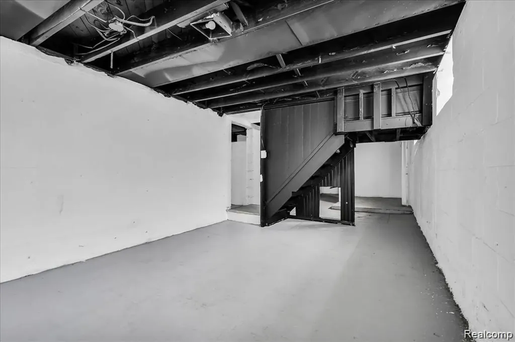 16111 Gilchrist Street Detroit City MI 48235