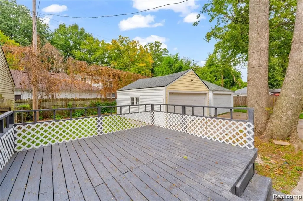 14393 Faust Avenue Detroit City MI 48223