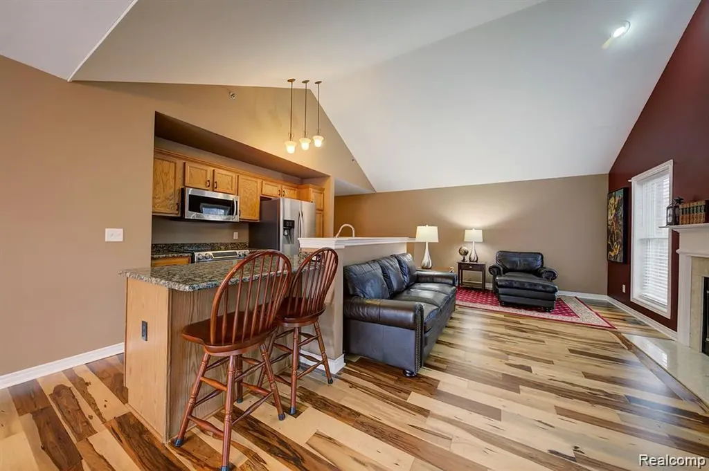 137 Village Way Canton Charter Township MI 48188