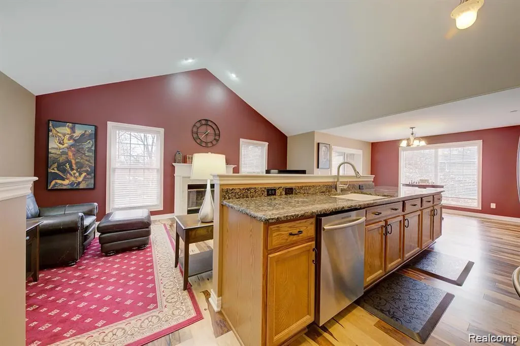 137 Village Way Canton Charter Township MI 48188