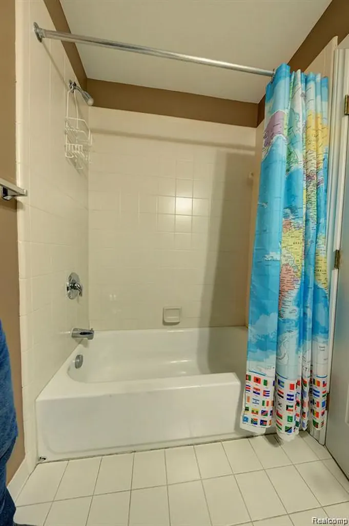 137 Village Way Canton Charter Township MI 48188