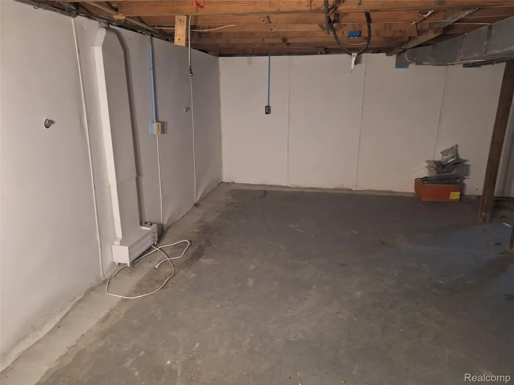 6921 Wegner Road Thomas Township MI 48609
