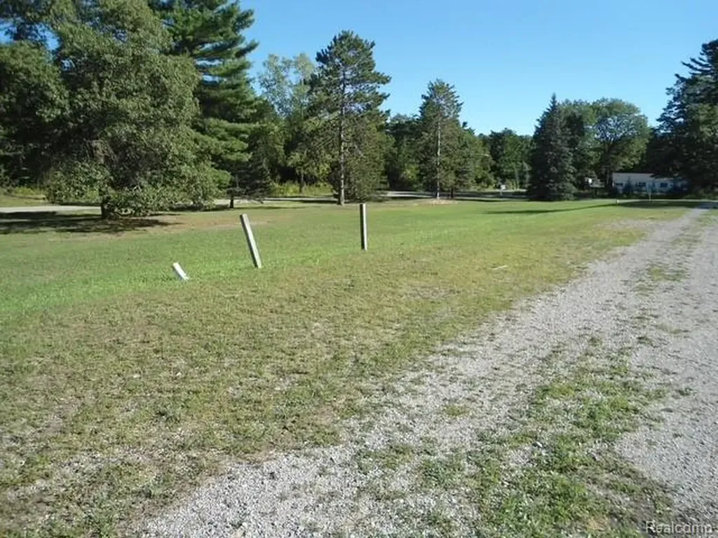 6449 Seminole Street Oscoda Charter Township MI 48750