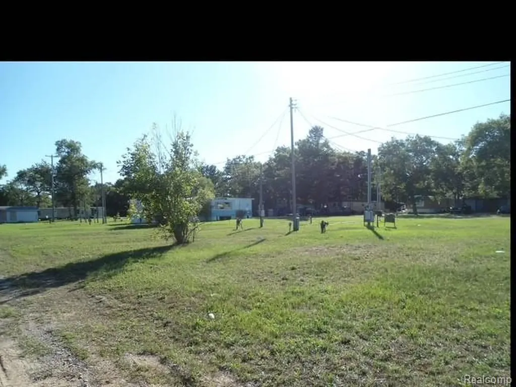 6449 Seminole Street Oscoda Charter Township MI 48750