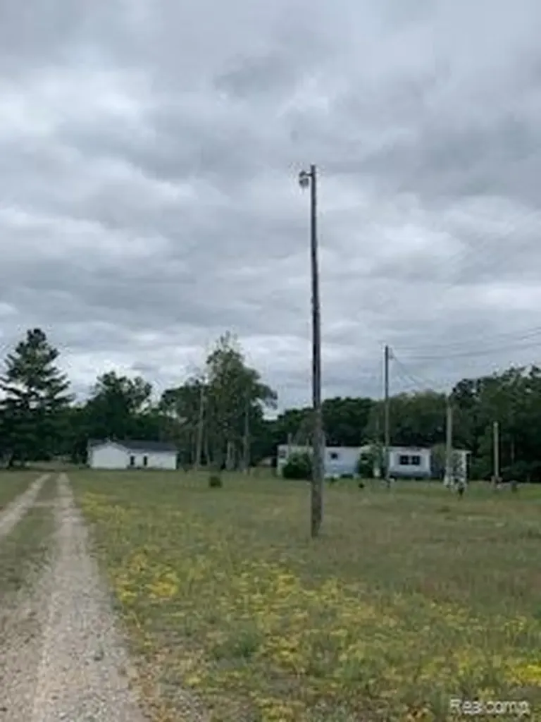 6449 Seminole Street Oscoda Charter Township MI 48750