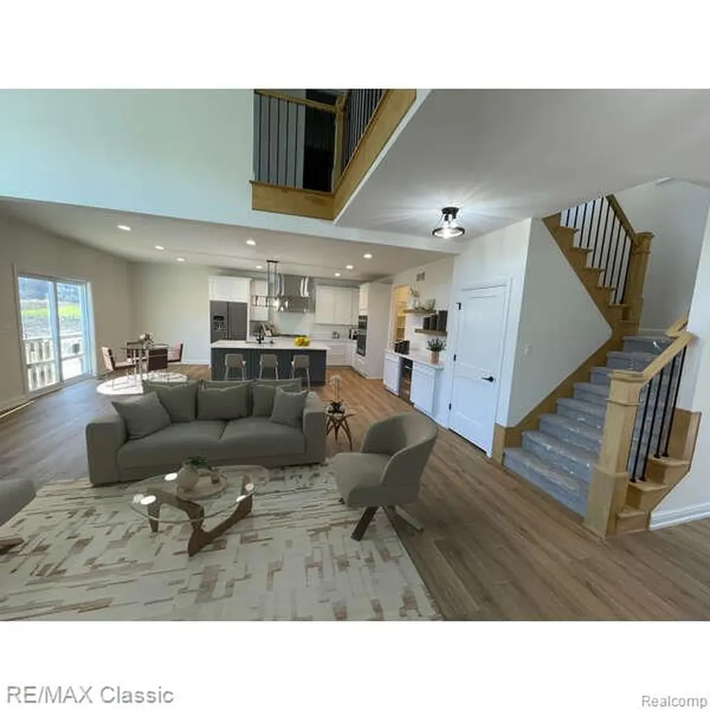 331 Dawson Milford Charter Township MI 48381