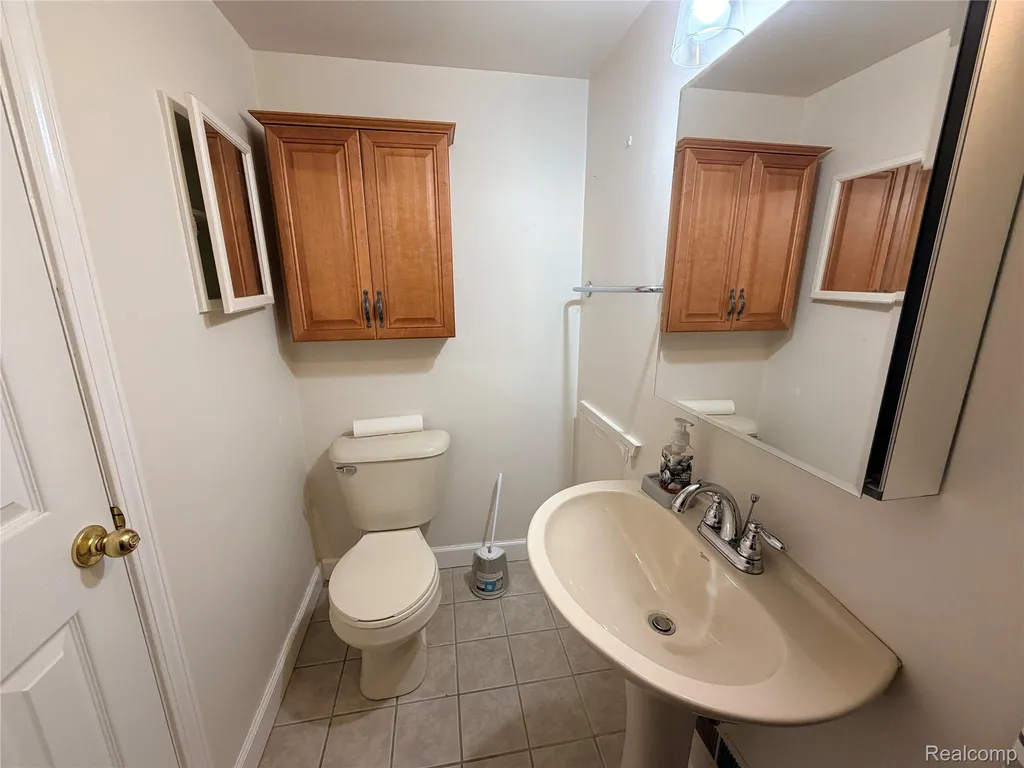 1726 Fort Street Trenton City MI 48183