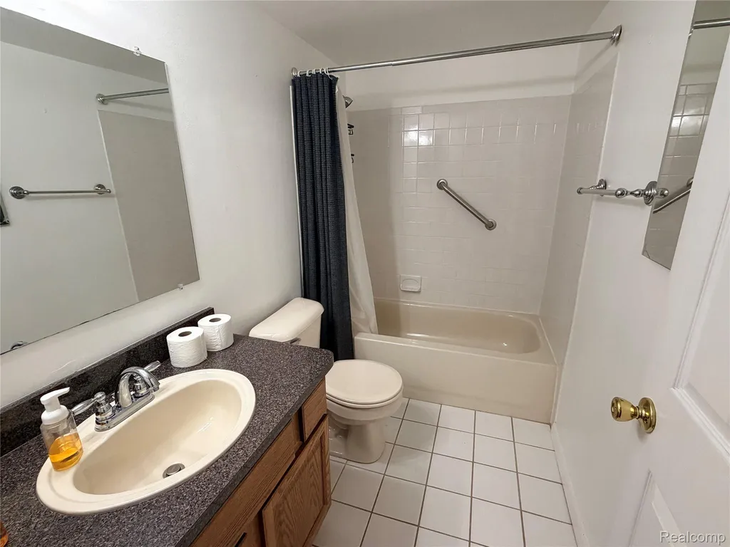 1726 Fort Street Trenton City MI 48183
