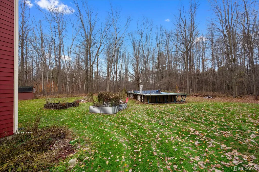 2222 Loree Road Washington Township MI 48401