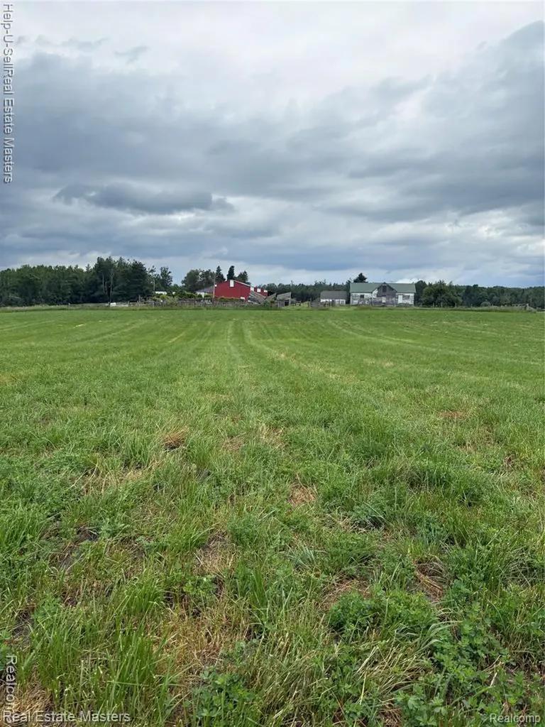 300 W Hubert Road Caledonia Township MI 48762