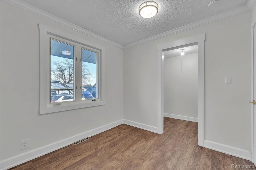 8165 Leonard Drive Holly Township MI 48442