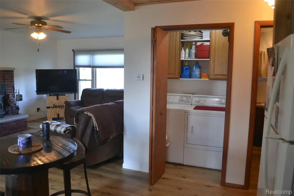 2347 E Bay Ridge Drive Au Gres City MI 48703