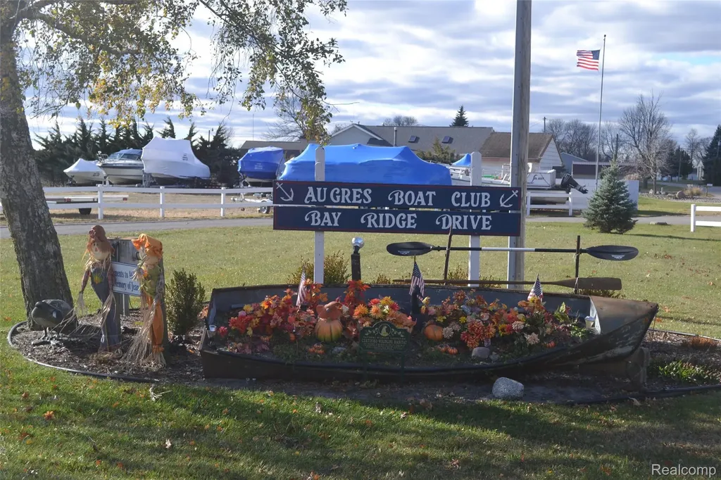 2347 E Bay Ridge Drive Au Gres City MI 48703