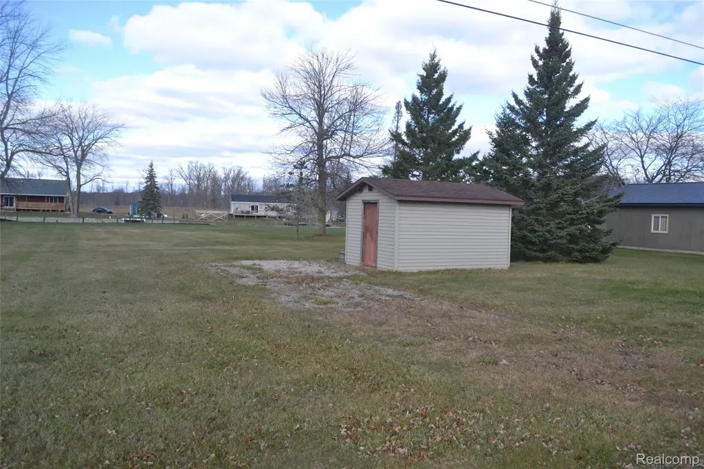 2347 E Bay Ridge Drive Au Gres City MI 48703