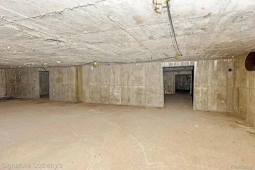 16475 17 1/2 Mile Road Marshall City MI 49068