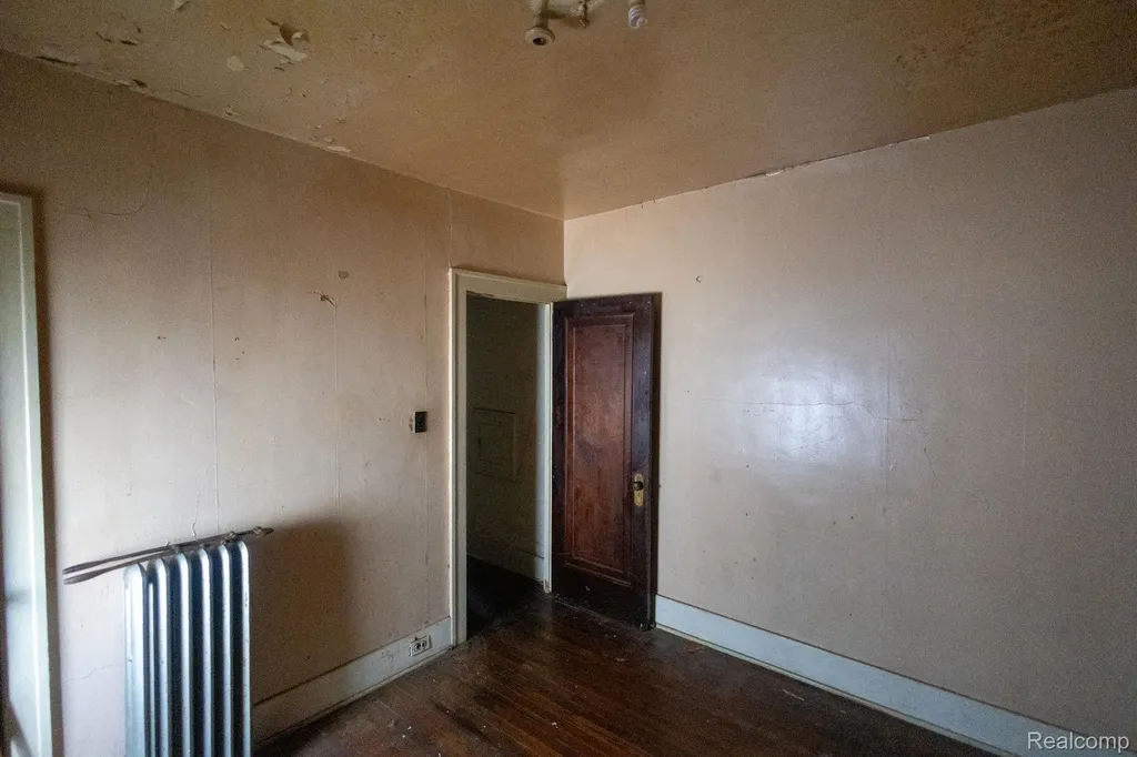 7505 Prairie Street Detroit City MI 48210