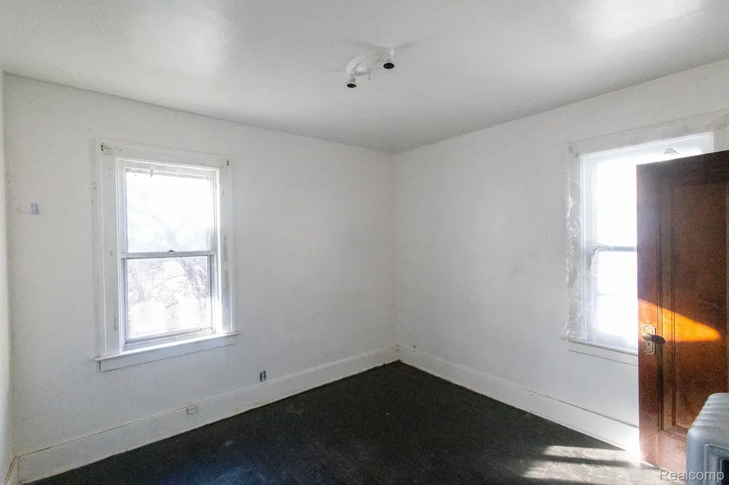 7505 Prairie Street Detroit City MI 48210