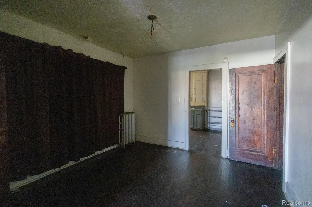 7505 Prairie Street Detroit City MI 48210