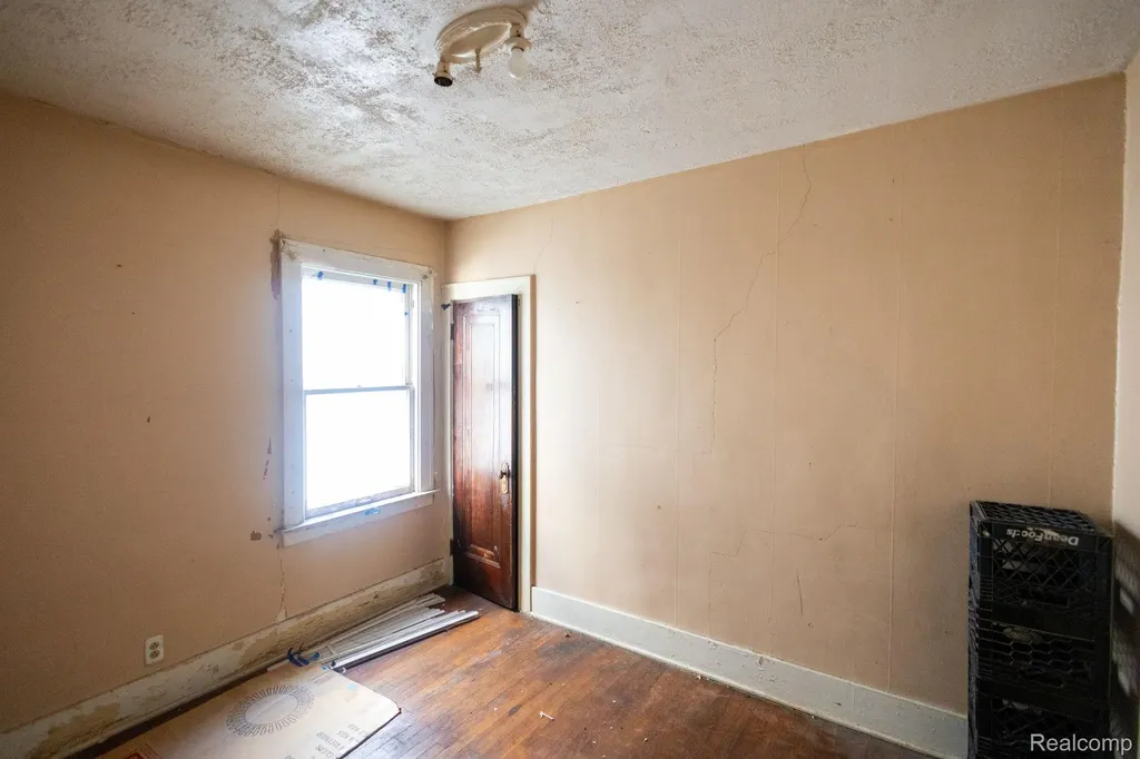 7505 Prairie Street Detroit City MI 48210
