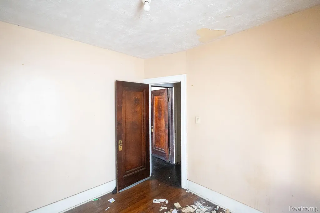7505 Prairie Street Detroit City MI 48210