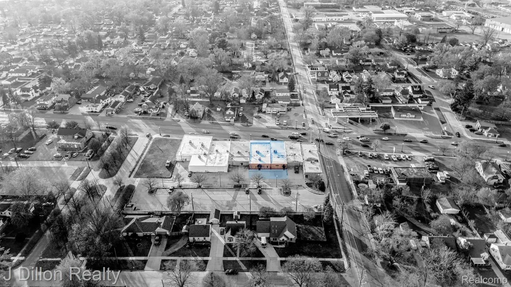 4621 & 4615 S Wayne Road Wayne City MI 48184