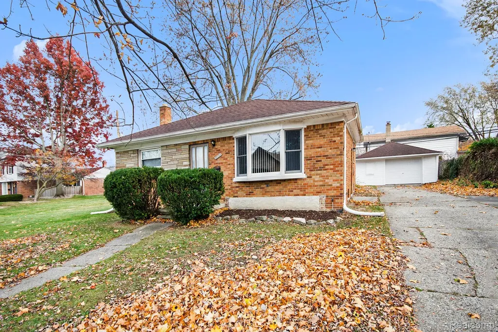 21110 Beaconsfield Street St. Clair Shores City MI 48080