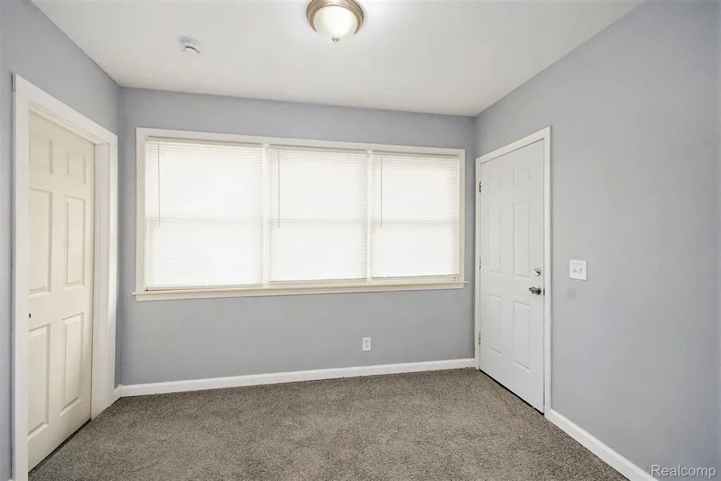 21110 Beaconsfield Street St. Clair Shores City MI 48080