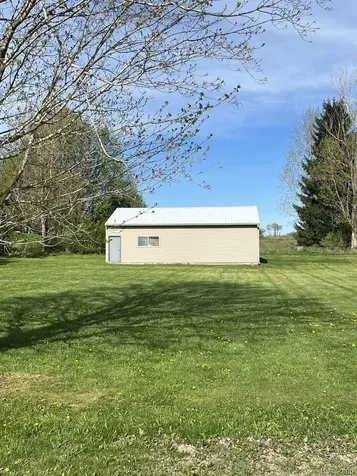 6241 Barnes Road Brown City City MI 48416