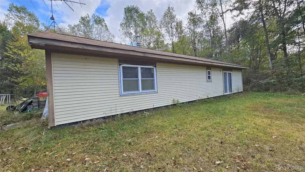 37 Risch Road Webberville Village MI 48892