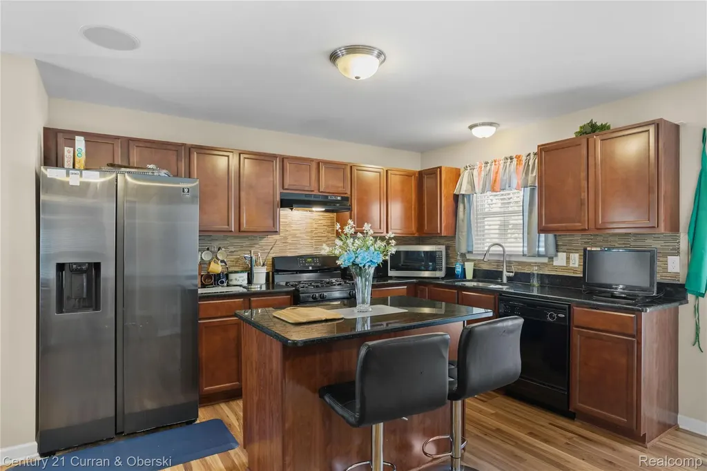 13985 Breakfast Drive Redford Charter Township MI 48239