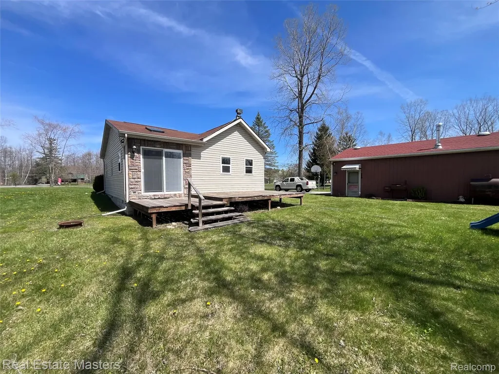5117 Ravenswood Road Kimball Township MI 48074