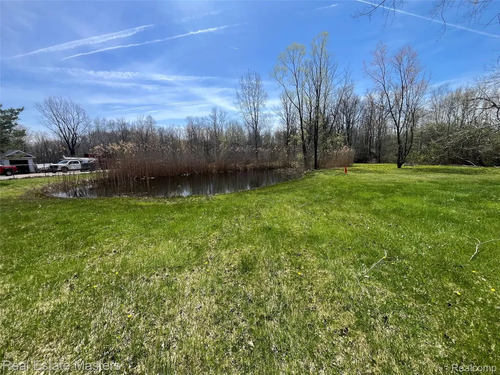 5117 Ravenswood Road Kimball Township MI 48074