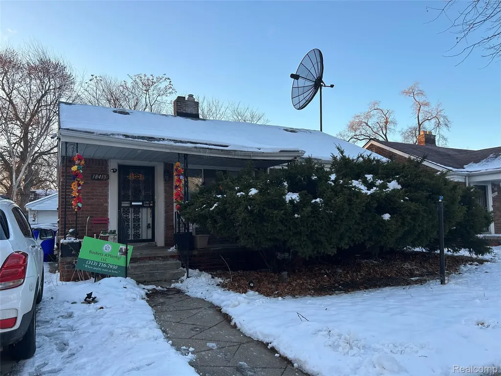 18415 Edinborough Road Detroit City MI 48219