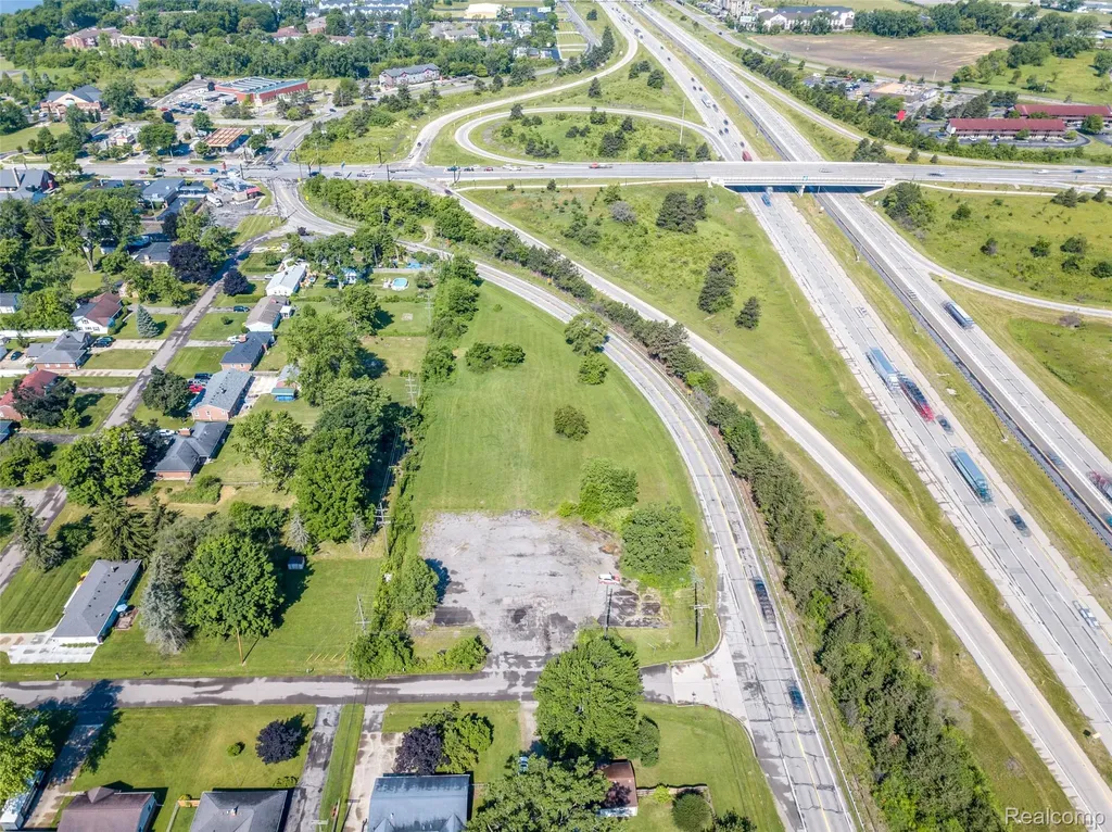 45109 I-94 South Service Drive Van Buren Charter Township MI 48111