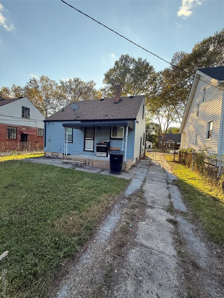 19248 Lumpkin Street Detroit City MI 48234