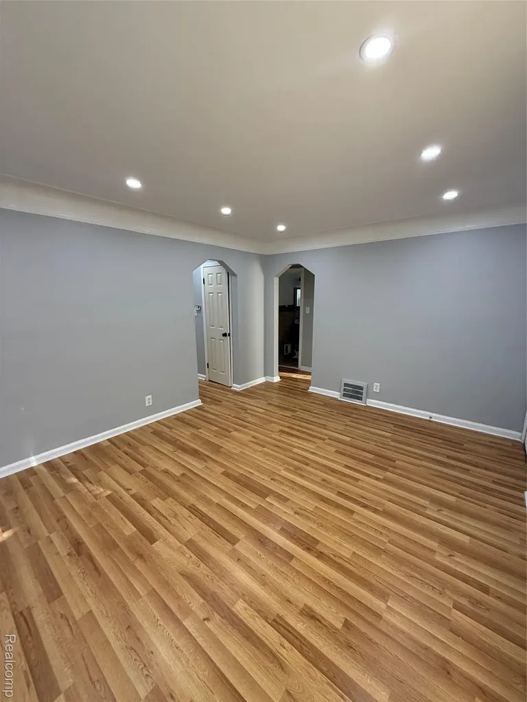 19248 Lumpkin Street Detroit City MI 48234