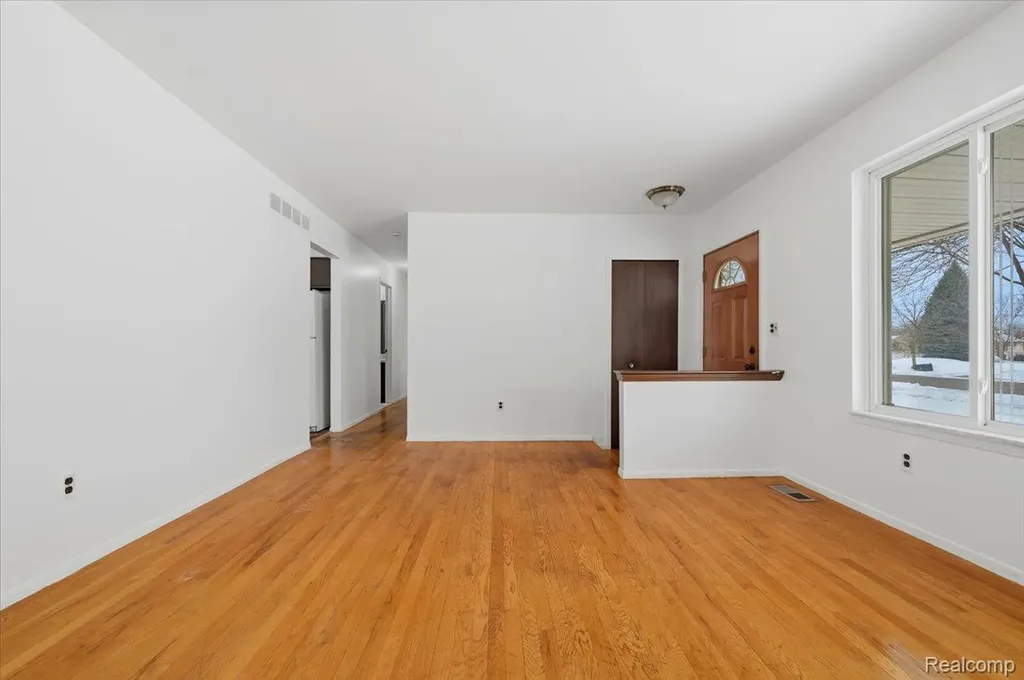 2938 Fox Hill Drive Sterling Heights City MI 48310