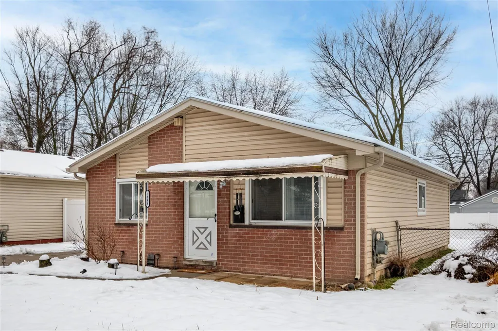 6144 Princess Street Taylor City MI 48180