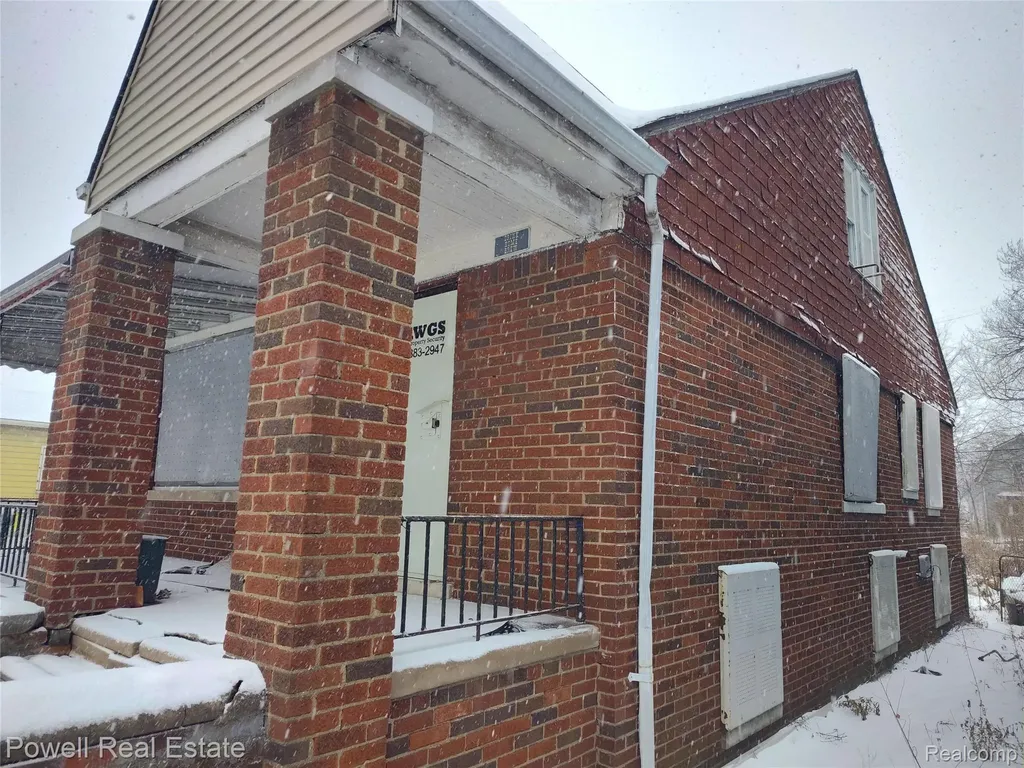 17193 Marx Street Highland Park City MI 48203