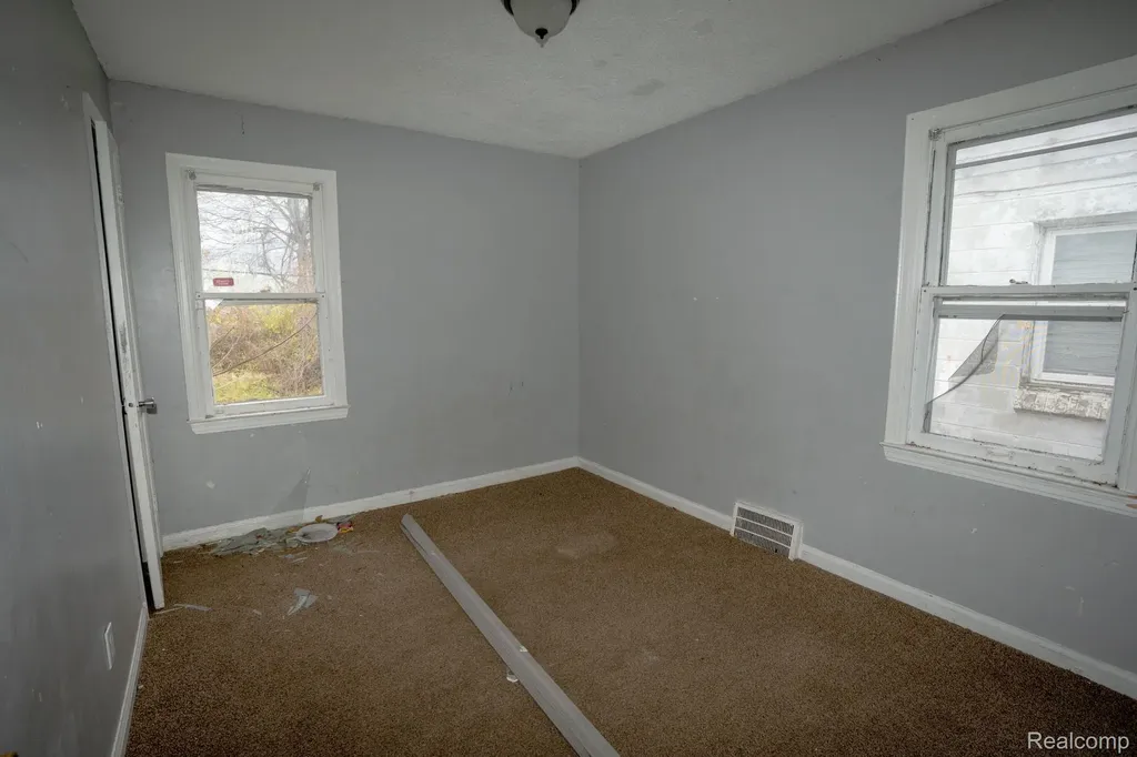 9262 Coyle Street Detroit City MI 48228