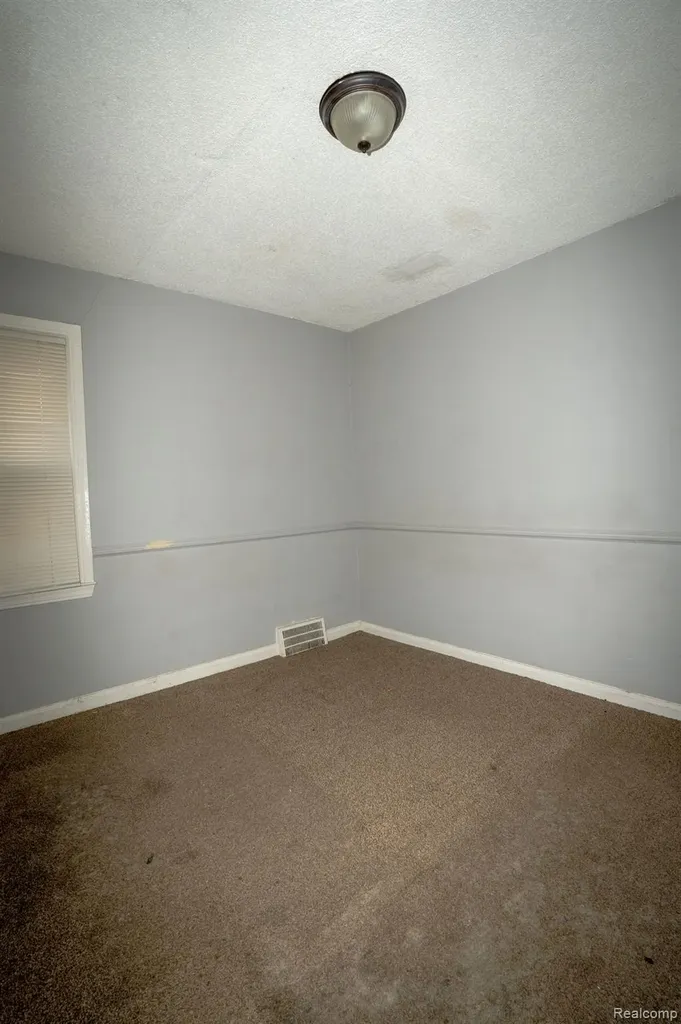9262 Coyle Street Detroit City MI 48228