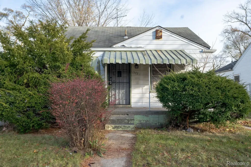 15726 Hubbell Street Detroit City MI 48227