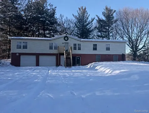 3363 N Branch Road N North Branch Township MI 48461
