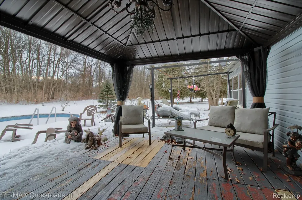 48620 Wear Road Sumpter Township MI 48111