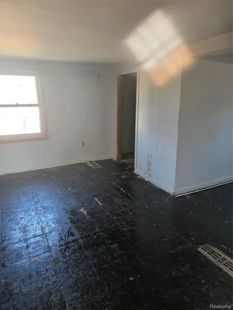 14681 Tuller Street Detroit City MI 48238